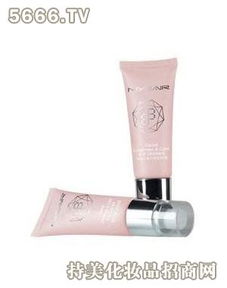 名妍化妝品加盟店與茶葉跨界合作 創(chuàng)新商業(yè)模式解析